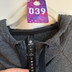 #39- 90Degree zip up hoodie- size L